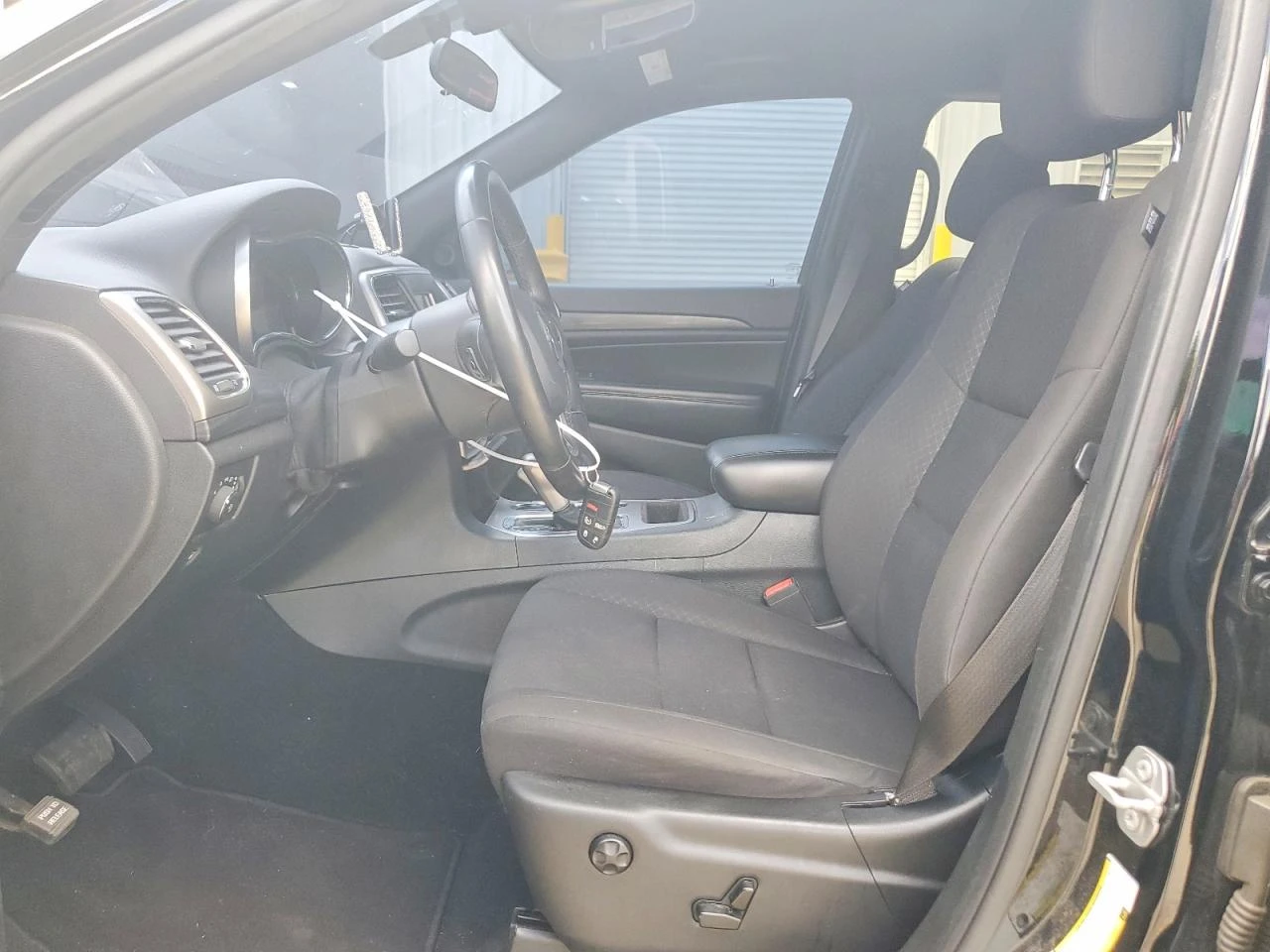 Jeep Grand cherokee 3.6l Laredo, снимка 7 - Автомобили и джипове - 55567027