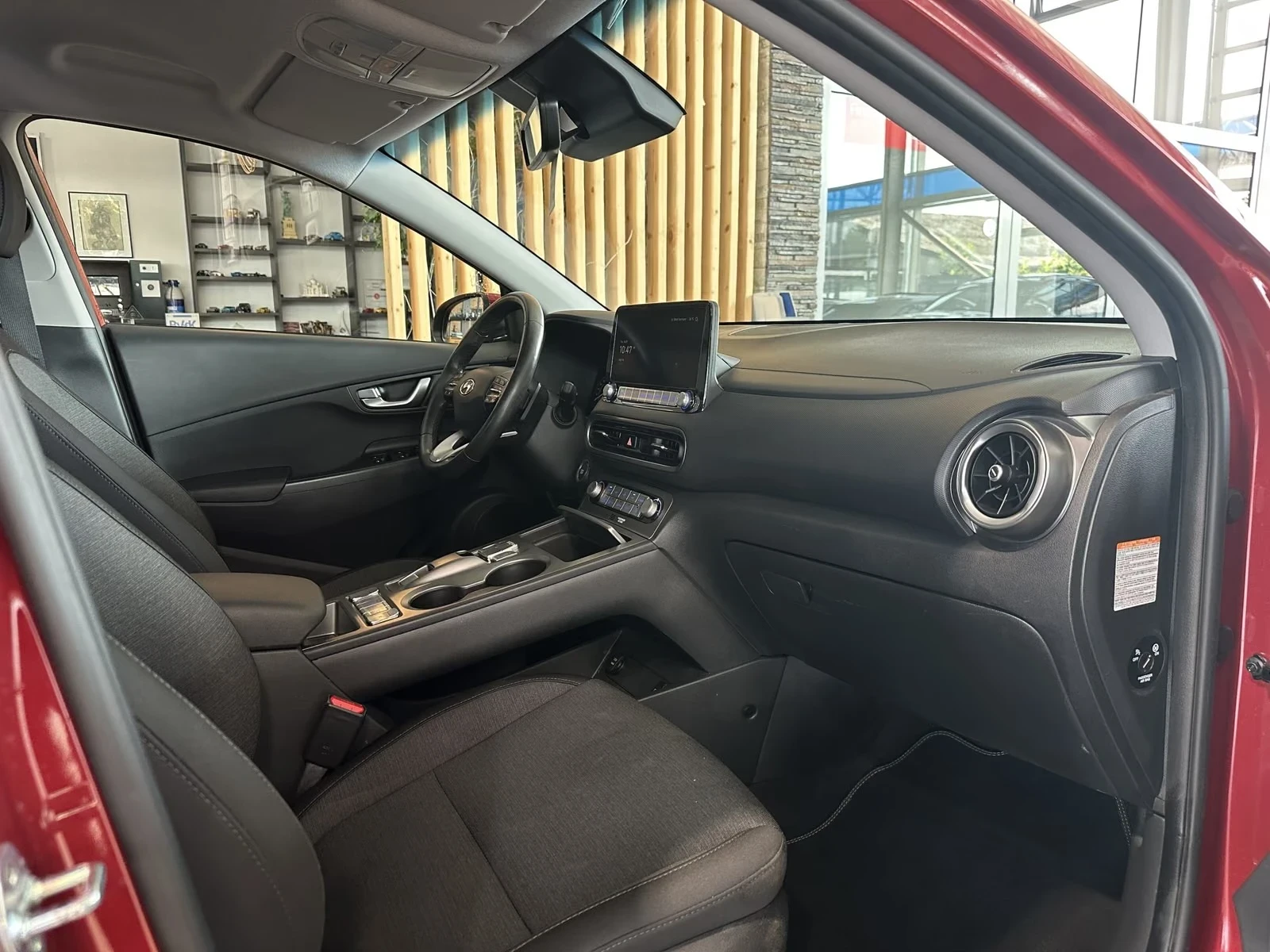 Hyundai Kona TREND* 64KW* SOH100%* ГАРАНЦИЯ, снимка 8 - Автомобили и джипове - 55930623