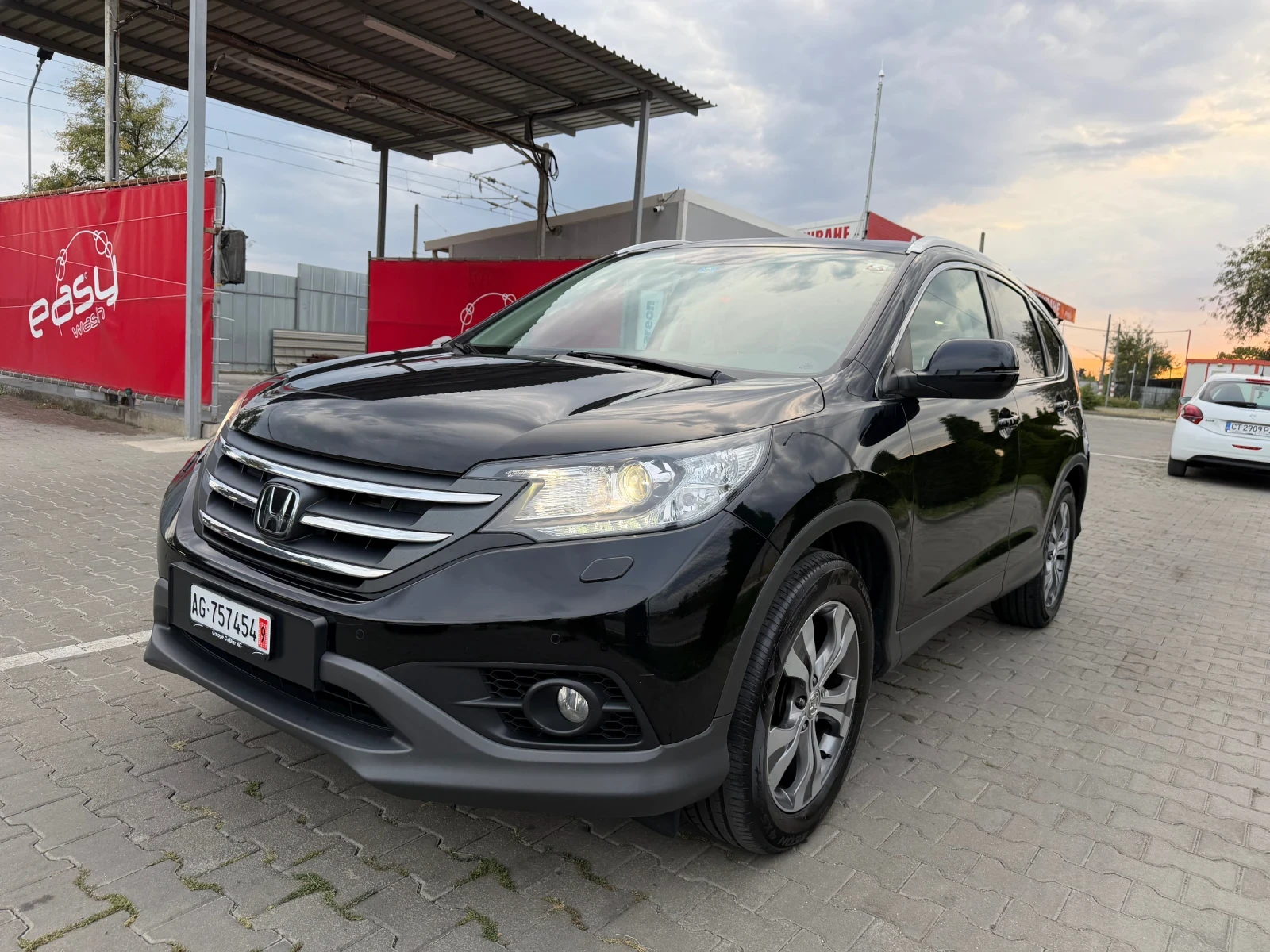Honda Cr-v 2.2 i-DTEC Executive+ , снимка 2 - Автомобили и джипове - 56172410