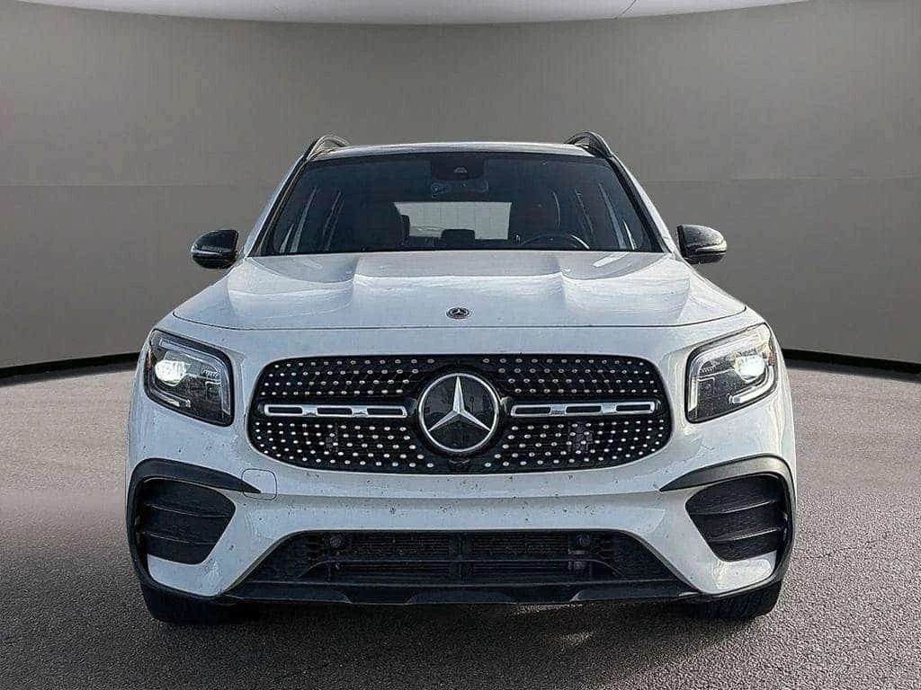 Mercedes-Benz GLB 250 4MATIC* DISTRONIC* 360КАМЕРИ* ПАНОРАМА* , снимка 2 - Автомобили и джипове - 56720046