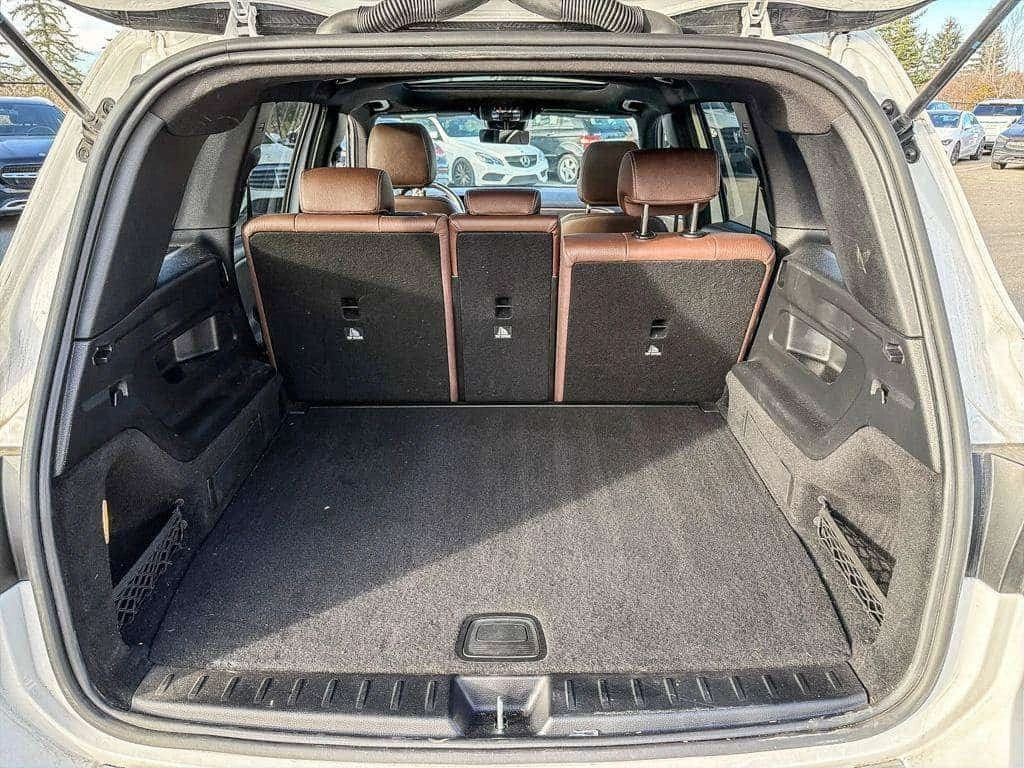 Mercedes-Benz GLB 250 4MATIC* DISTRONIC* 360КАМЕРИ* ПАНОРАМА* , снимка 7 - Автомобили и джипове - 56720046