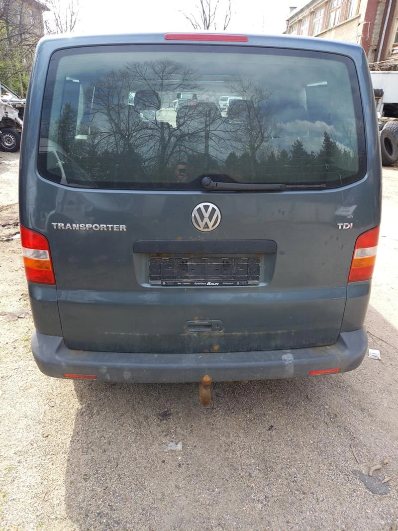 VW T5 1.9 tdi 105 ps, снимка 8 - Бусове и автобуси - 32572893