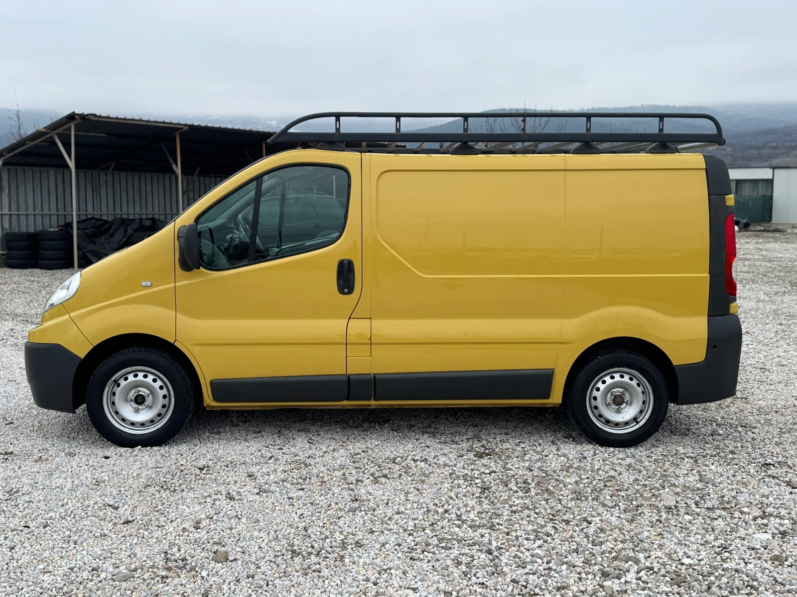 Renault Trafic 2.0 DCI L1/H1 - изображение 4