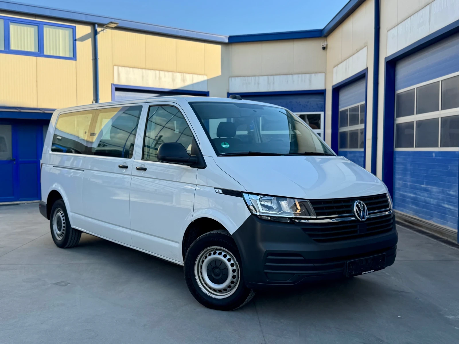 VW T6 .1 2.0TDI 150к.с 9местен-ДЪЛГА БАЗА, снимка 2 - Бусове и автобуси - 54346151