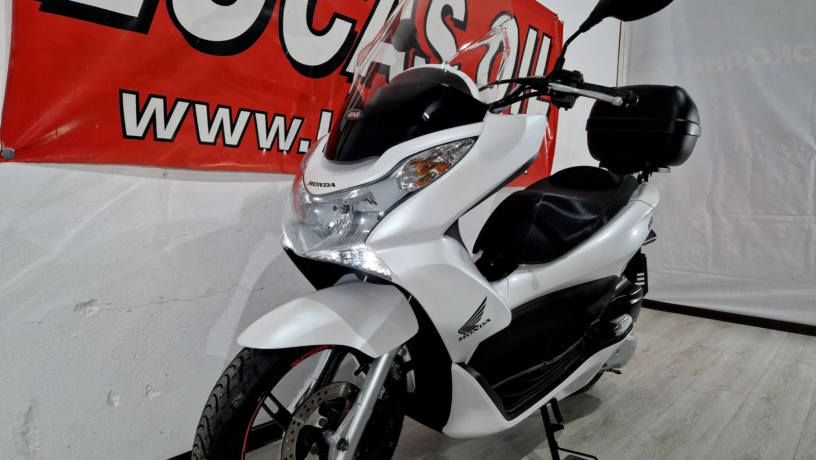 Honda Pcx 125ссi, 2012г.14732км - изображение 7