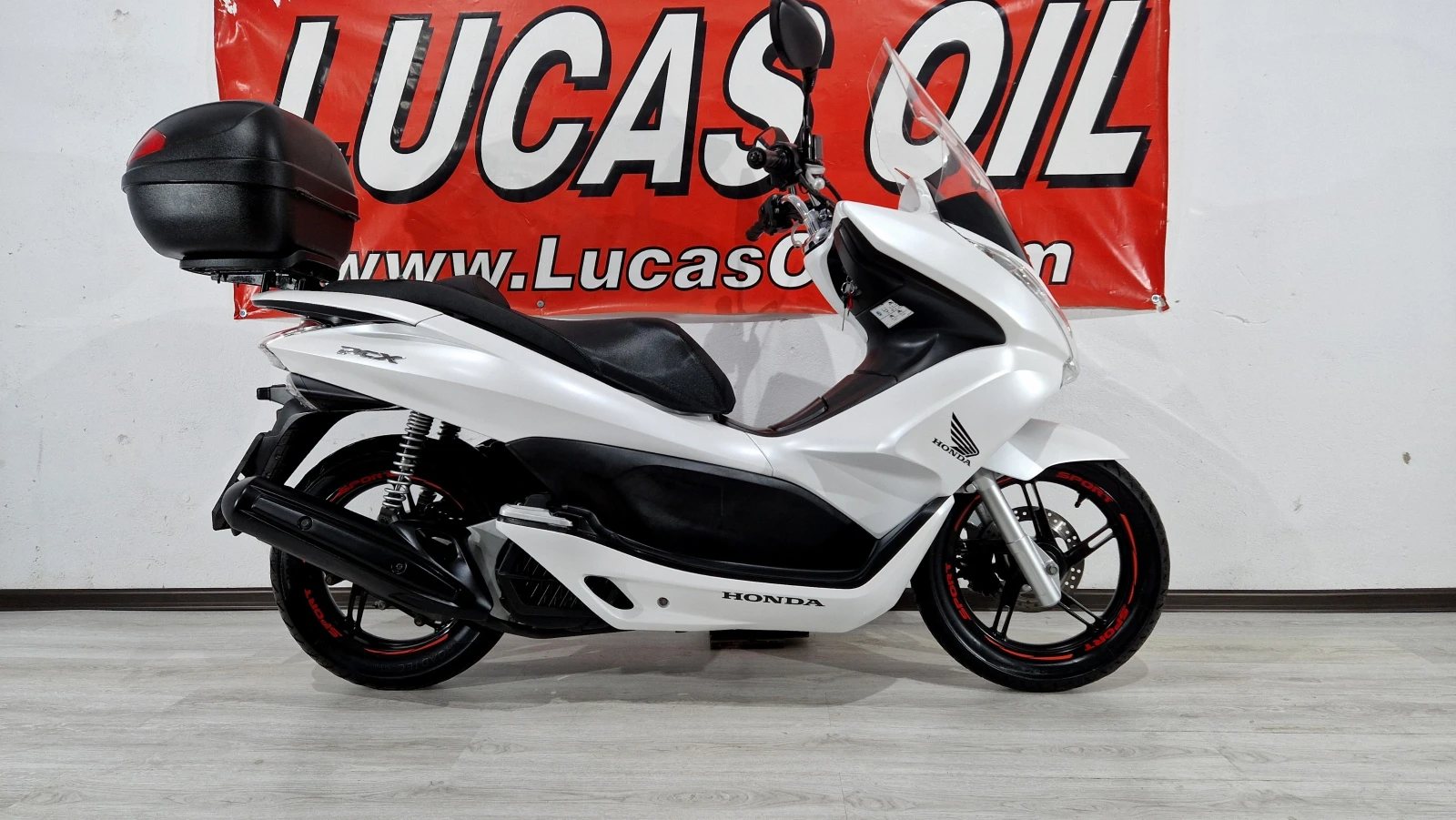 Honda Pcx 125ссi, 2012г.14732км - изображение 9