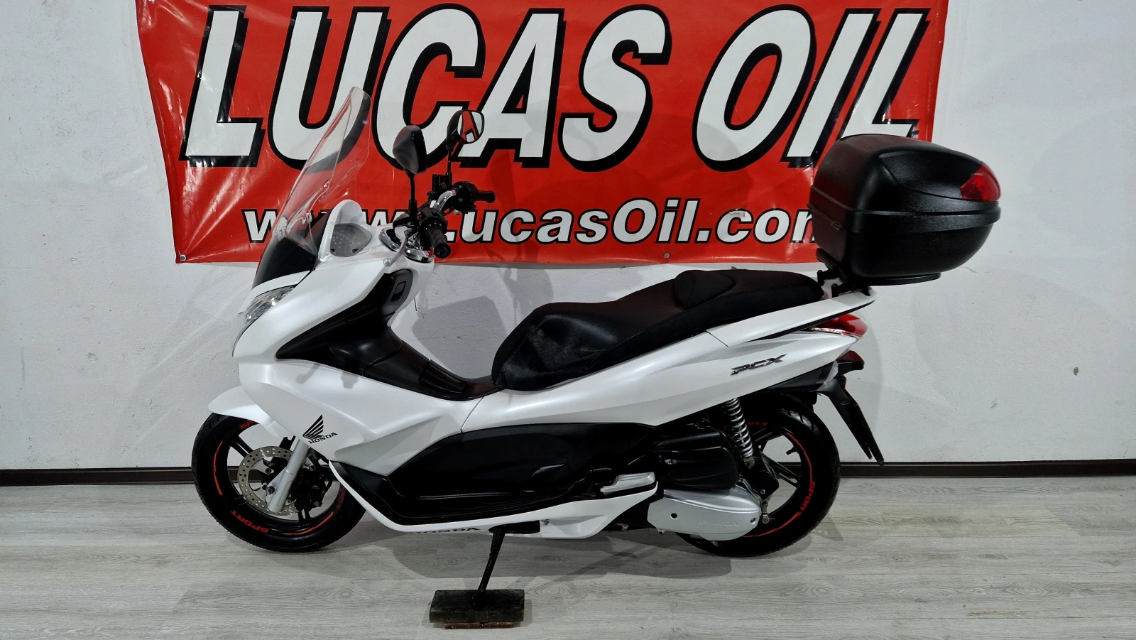 Honda Pcx 125ссi, 2012г.14732км - изображение 3