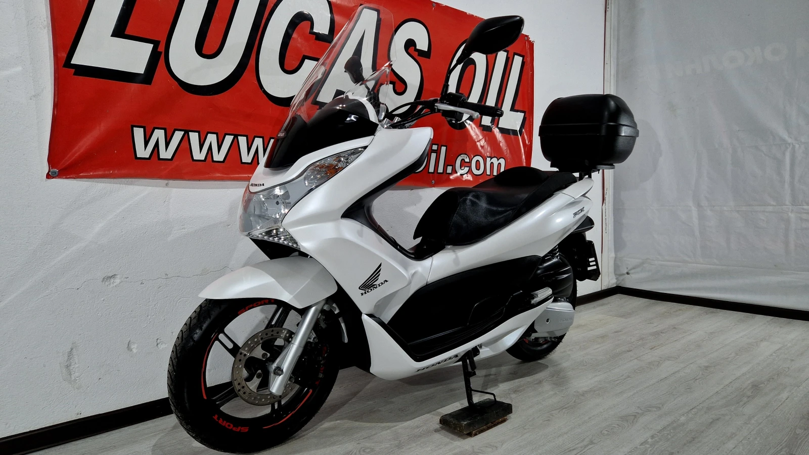 Honda Pcx 125ссi, 2012г.14732км - изображение 6