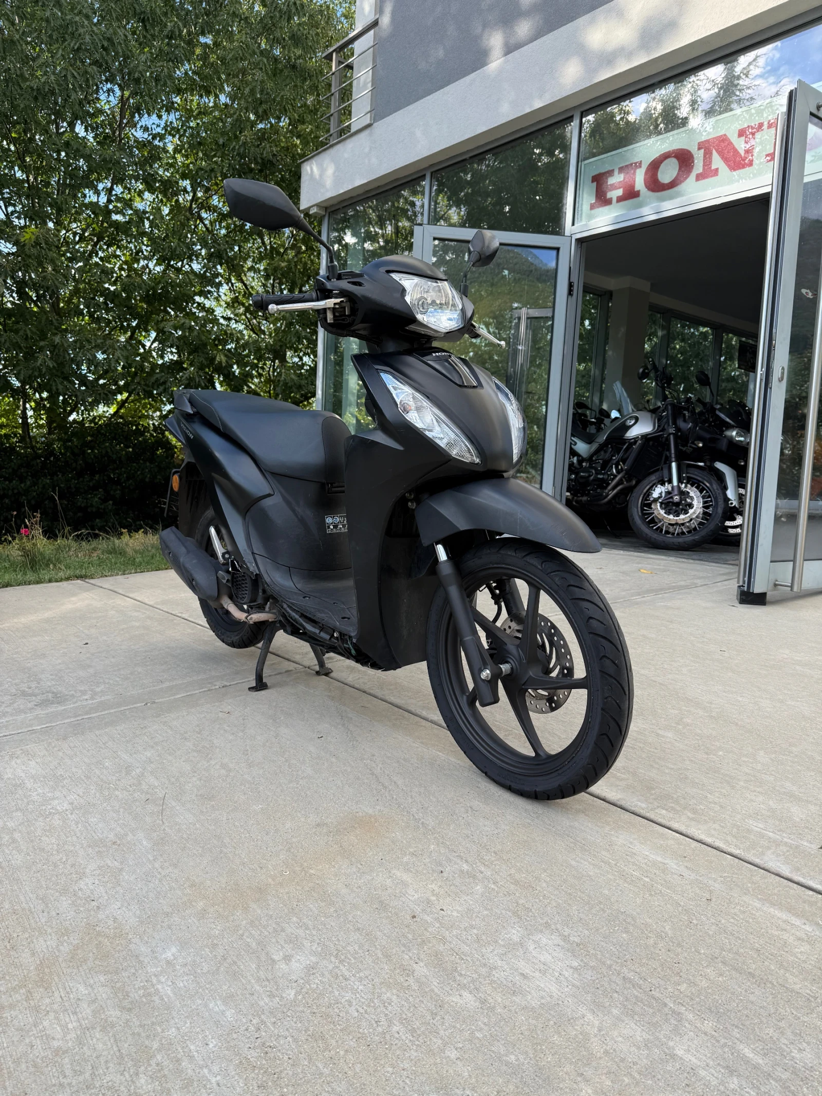Honda Vision 2021 110 , снимка 2 - Мотоциклети и мототехника - 55953218