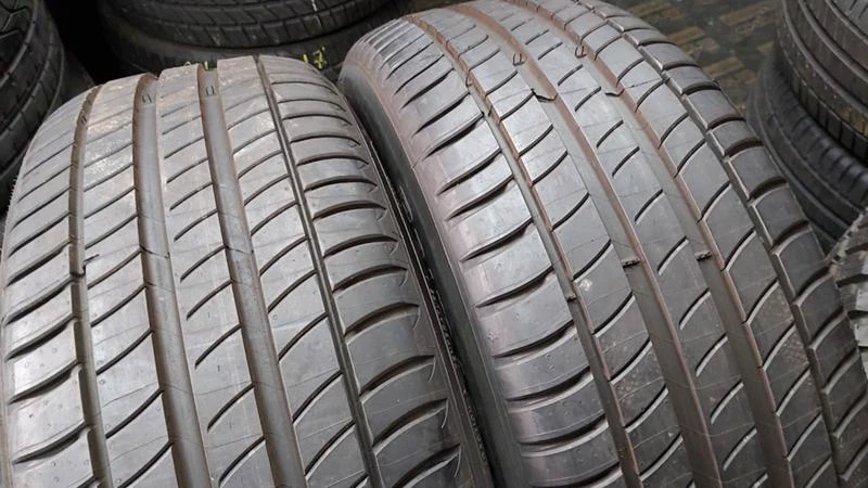 Гуми Летни 215/55R17, снимка 2 - Гуми и джанти - 28029852