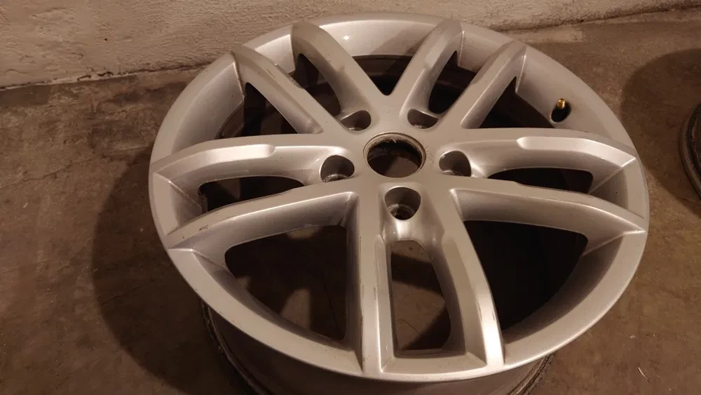   VW Touareg | Mobile.bg   7