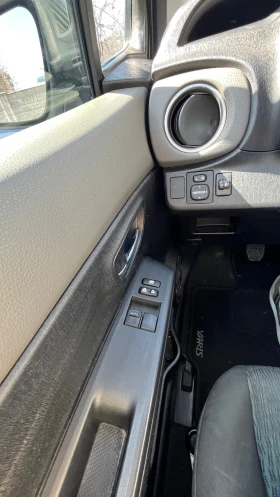 Toyota Yaris, снимка 9