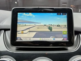 Mercedes-Benz B 200 2.0, снимка 15