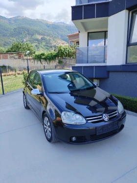 Обява за продажба на VW Golf 1.9 TDI 105HP 2чифта джанти ESP Климатроник  ~5 999 лв. - изображение 2