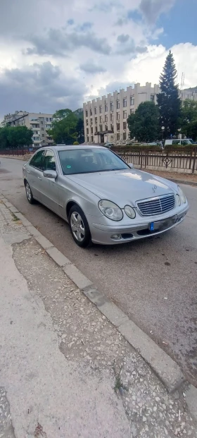 Обява за продажба на Mercedes-Benz E 220 ~6 500 лв. - изображение 1