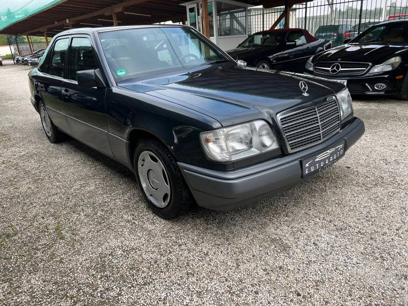 Mercedes-Benz E 200 УНИКАТ, нов внос Германия, снимка 1 - Автомобили и джипове - 42262271