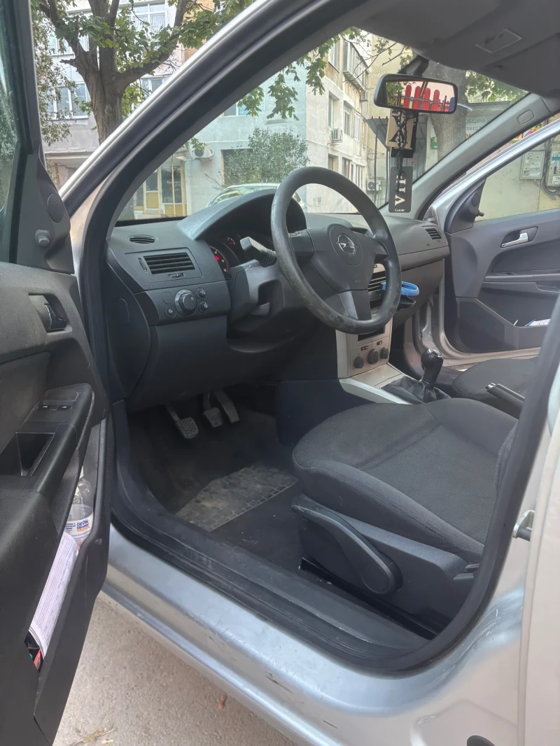 Opel Astra, снимка 6 - Автомобили и джипове - 47456292