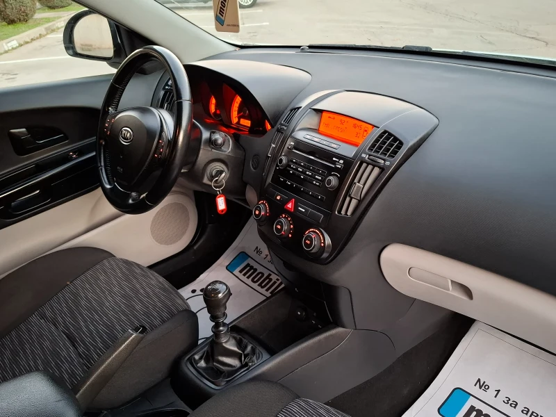 Kia Ceed 1.4i * КЛИМАТИК * EURO 4 * , снимка 14 - Автомобили и джипове - 48090049