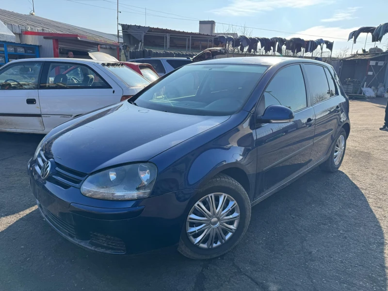 VW Golf 1.9, снимка 4 - Автомобили и джипове - 48771330