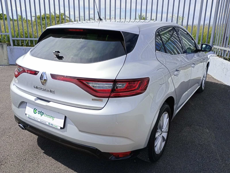 Renault Megane Renault Megan 1.6 Energy dCi (130 кс) , снимка 4 - Автомобили и джипове - 50632256