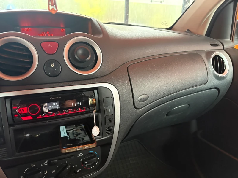 Citroen C2, снимка 11 - Автомобили и джипове - 52338947