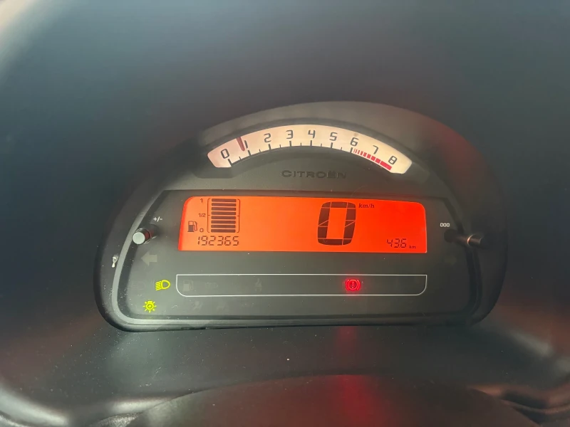 Citroen C2, снимка 9 - Автомобили и джипове - 52338947