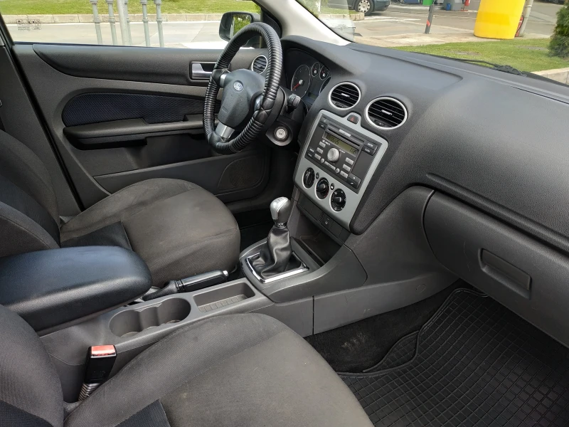 Ford Focus 1.6 TDCI / Е4, снимка 5 - Автомобили и джипове - 52298755