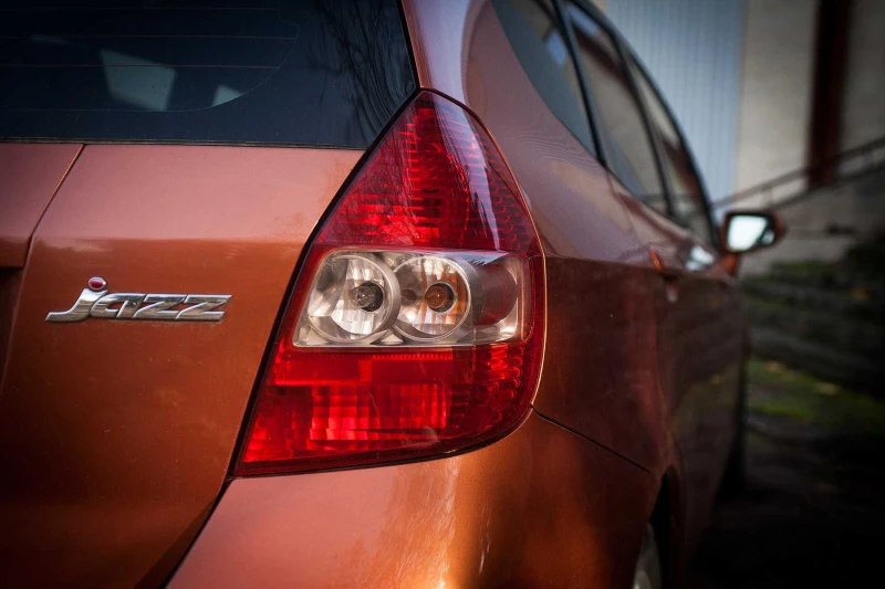 Honda Jazz, снимка 12 - Автомобили и джипове - 52571228