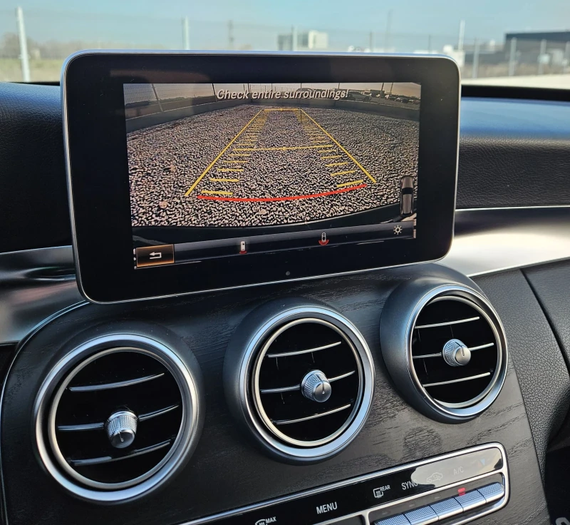 Mercedes-Benz C 220 Amg Design Black Edition, снимка 16 - Автомобили и джипове - 52866912