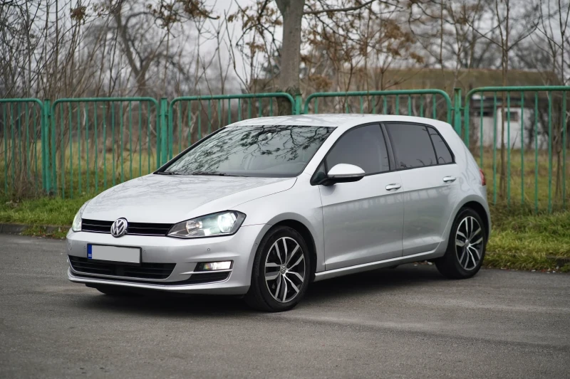 VW Golf 1.6TDI* Автоматик 7ск* Дистроник* Навигация