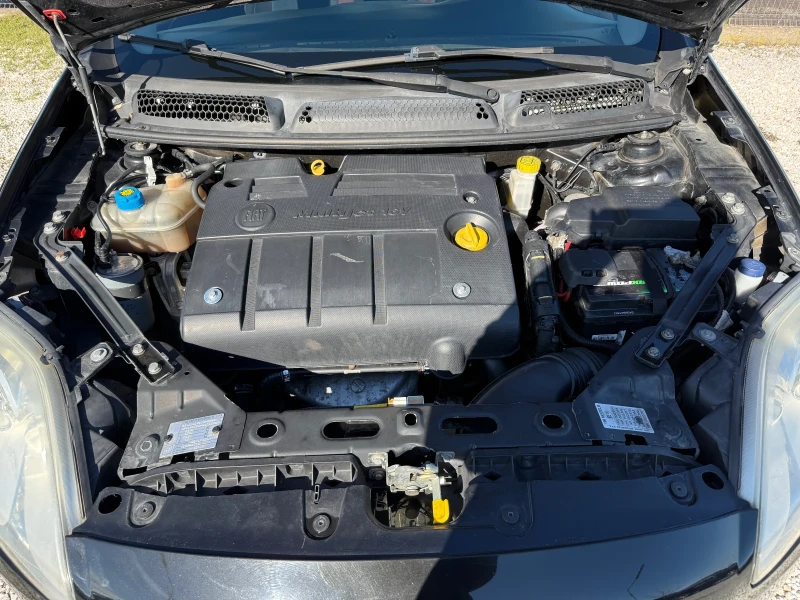 Fiat Bravo 1.9D HGT, снимка 12 - Автомобили и джипове - 53291767