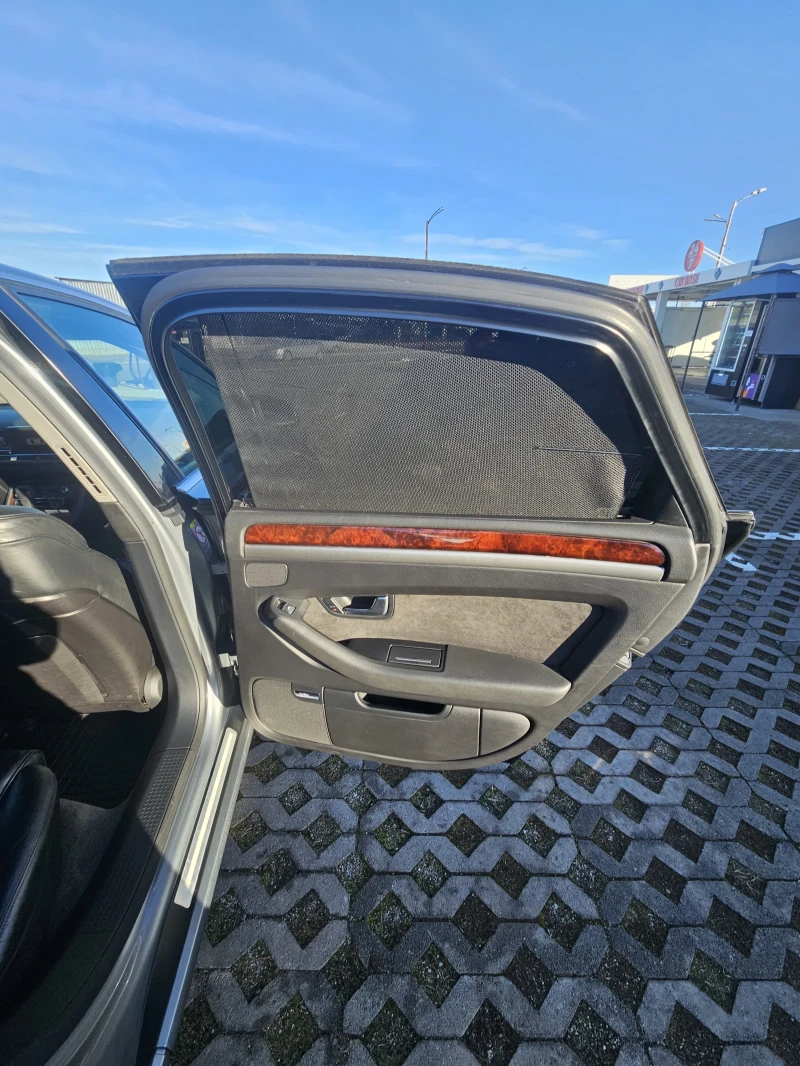 Audi A8, снимка 12 - Автомобили и джипове - 53484572
