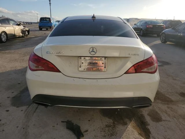 Mercedes-Benz CLA 250 4MATIC* Apple CarPlay* Keyless* Налична броня, снимка 6 - Автомобили и джипове - 48658333