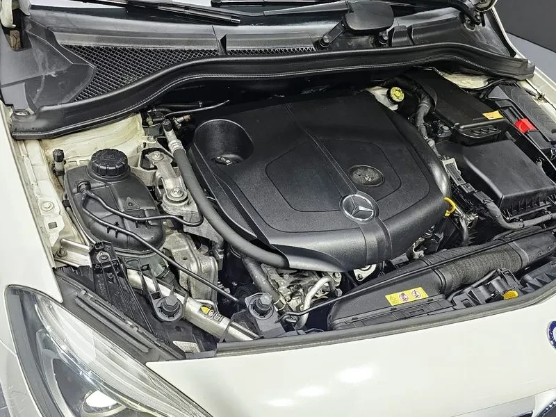 Mercedes-Benz B 200 2.0, снимка 6 - Автомобили и джипове - 54278321