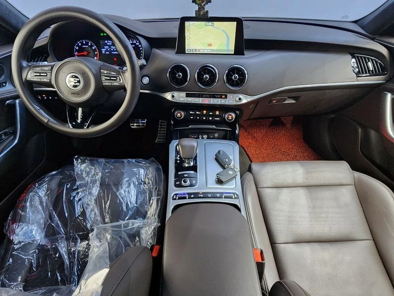 Kia Stinger 2.0 Turbo AWD| 255�.�.| ���.��������� | Mobile.bg � ����������� 7