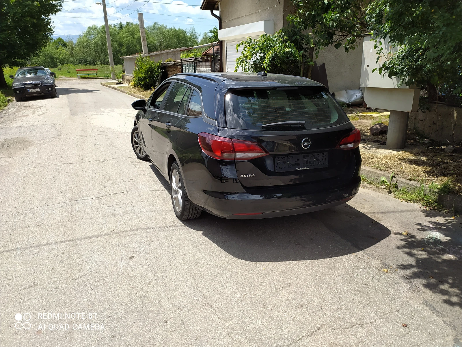 Opel Astra 1.2 - изображение 4