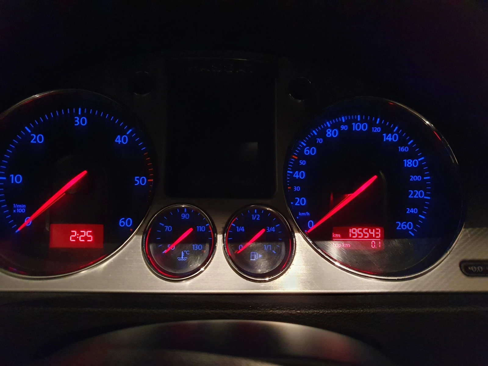 VW Passat 2.0TDI-170k.s. | Mobile.bg — изображение 16