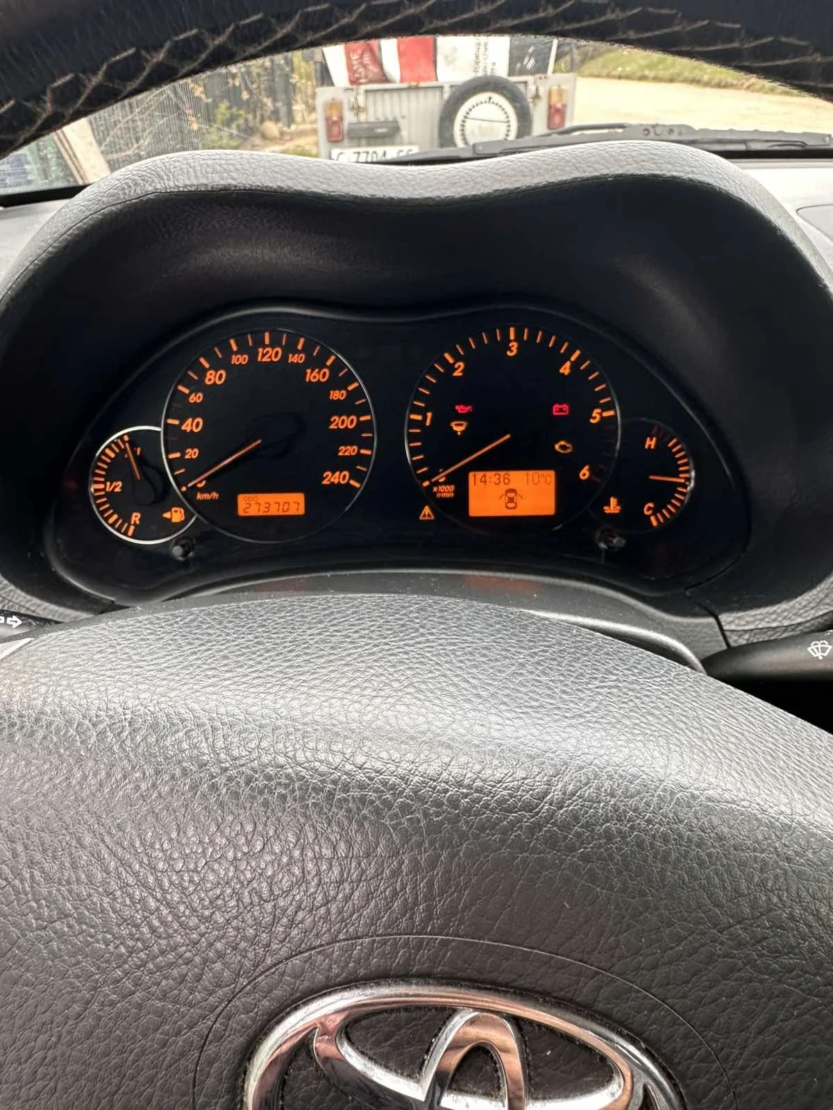 Toyota Avensis Седан - изображение 9
