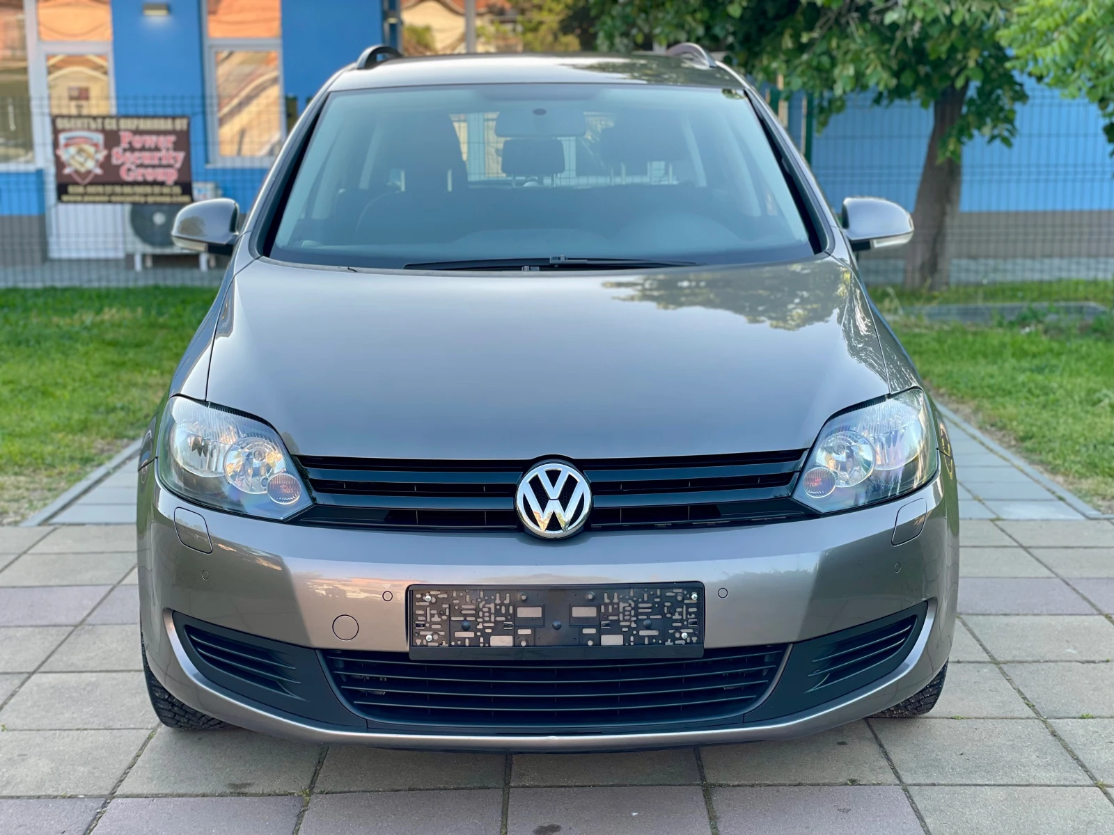 VW Golf Plus 1.4I* 80к.с-2010год.* 138000км - изображение 2