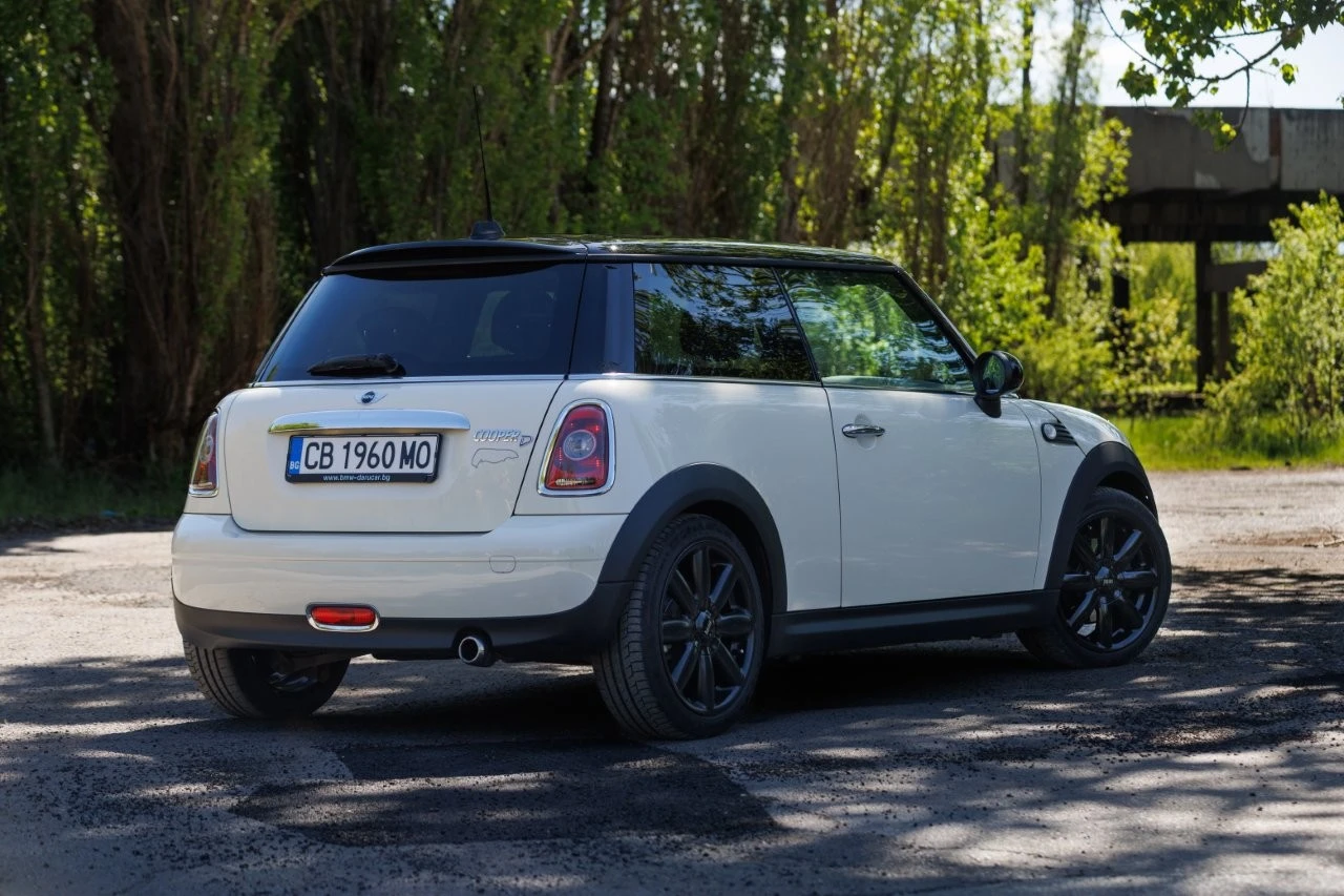 Mini Cooper D 109 hp. - изображение 2