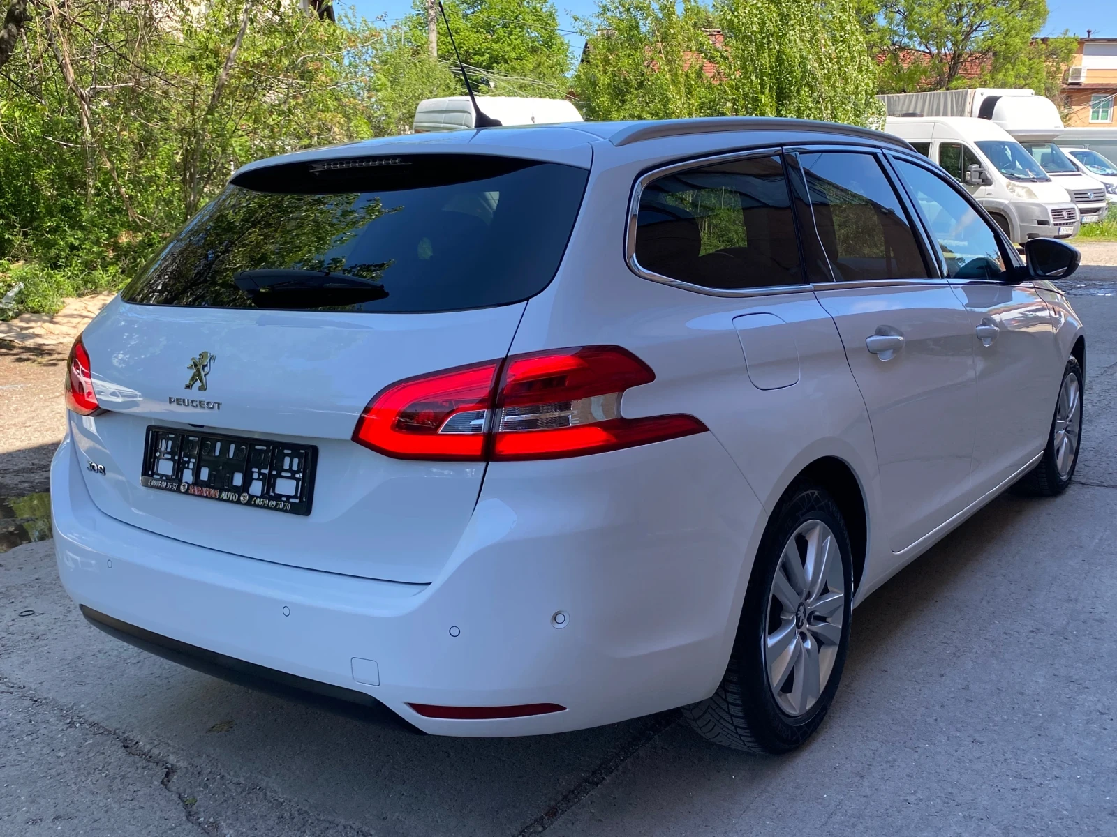 Peugeot 308 TECH EDITION 1, 5 HDI АВТОМАТ - изображение 5