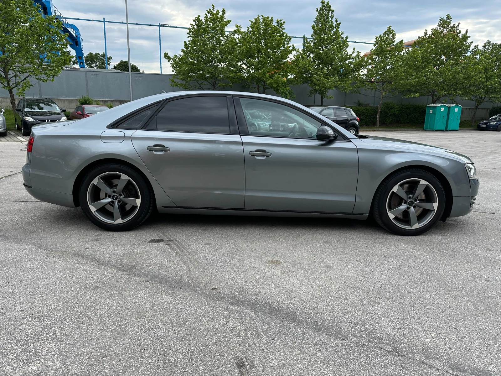 Audi A8 4.2d 351 к.с. - изображение 5