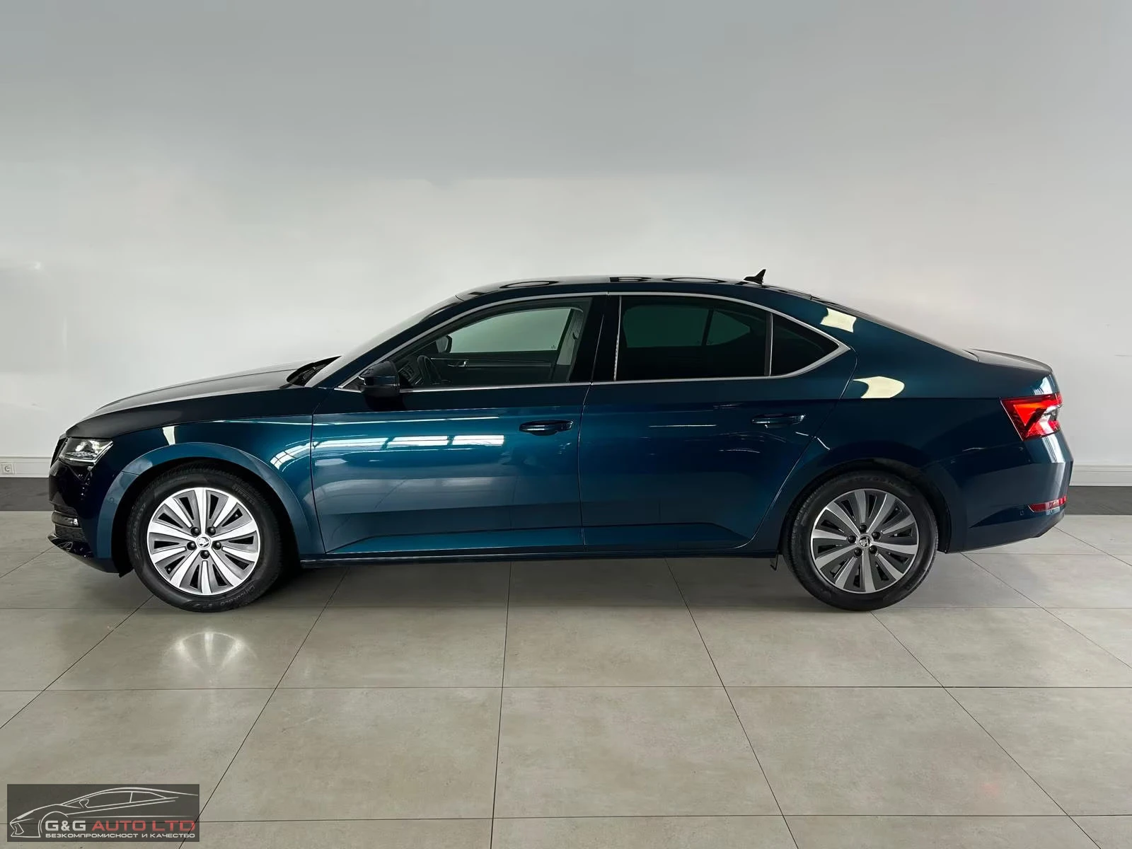 Skoda Superb STYLE/200HP/MEMO/DSG/CAM/NAVI/LED/AMBI/CPLAY/263g - изображение 3