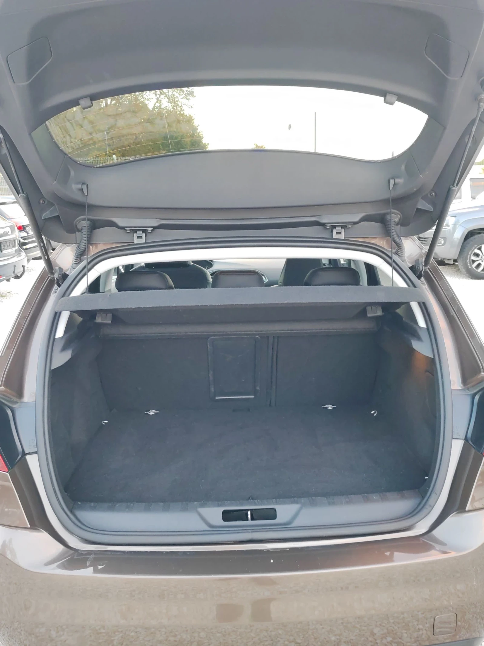 Peugeot 308 1.6, 125к.с. ТОП 86000км.  - изображение 8
