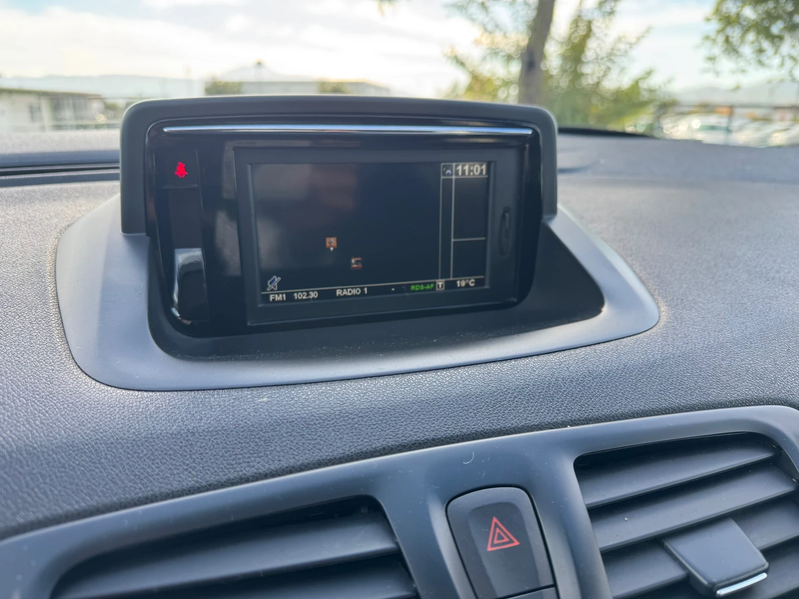 Renault Megane 1.5 dci evro 6 Avtomatik  | Mobile.bg — изображение 12
