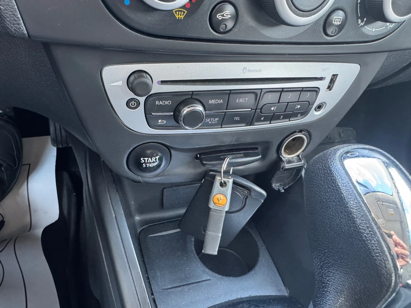 Renault Megane 1.5 dci evro 6 Avtomatik  | Mobile.bg — изображение 14