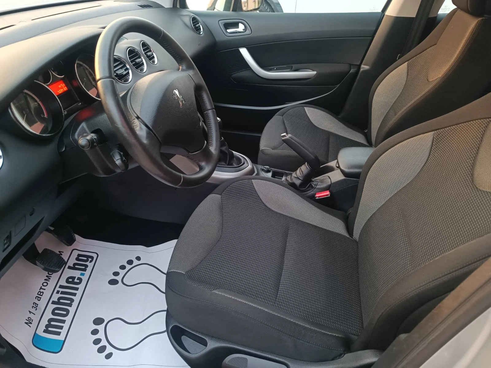 Peugeot 308 1.6 HDI - изображение 8