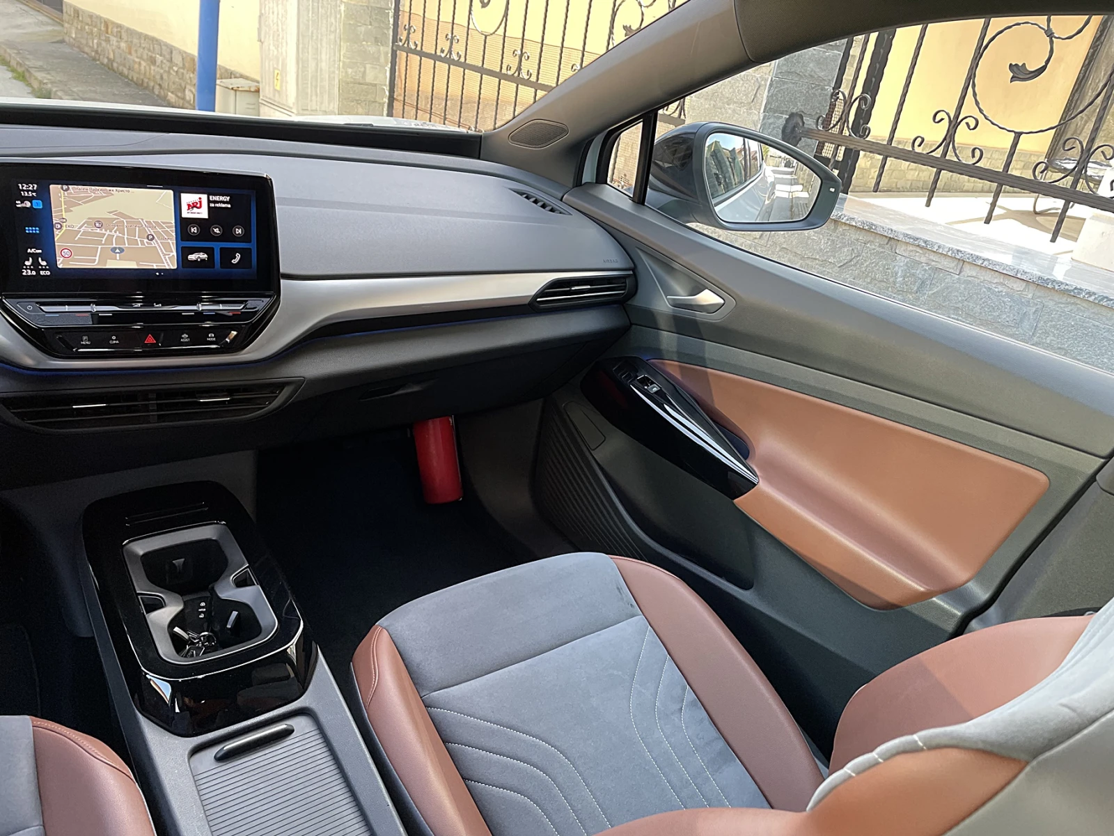 VW ID.4 82kW/h Pro Performance, снимка 14 - Автомобили и джипове - 53836684