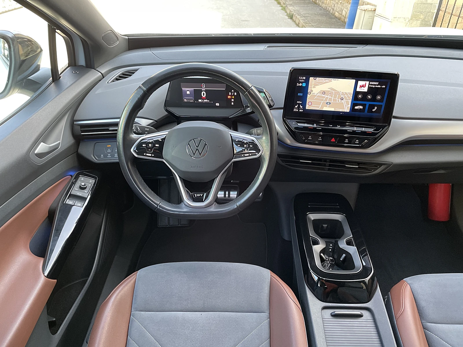 VW ID.4 82kW/h Pro Performance, снимка 15 - Автомобили и джипове - 53836684