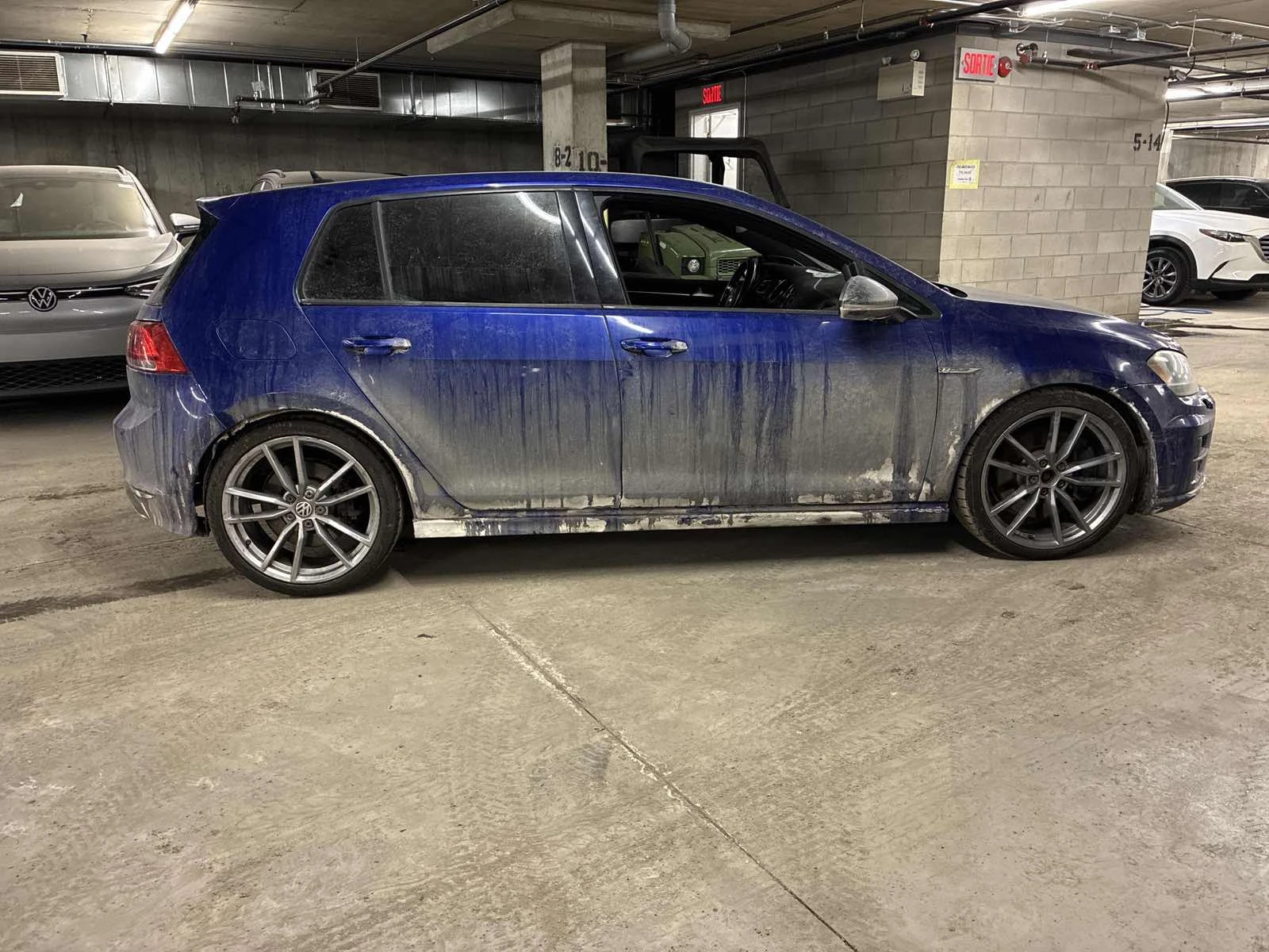 VW Golf Очакван внос ! Golf R , снимка 3 - Автомобили и джипове - 53894072